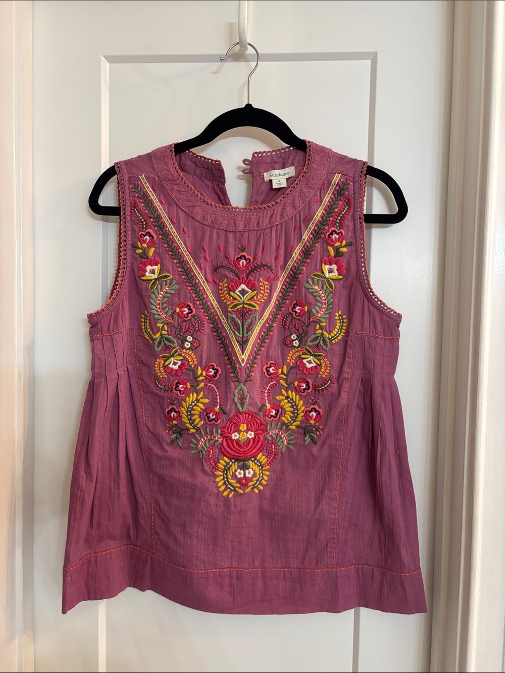 Sundance Mauve Sleeveless Embroidered Floral Camisole